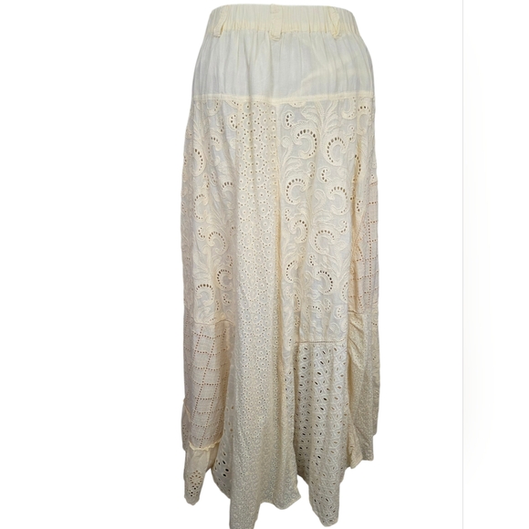 Oli & Hali Cream Eyelet Patchwork Maxi Skirt Boho Cotton Lace Women Size Small - Picture 3 of 8
